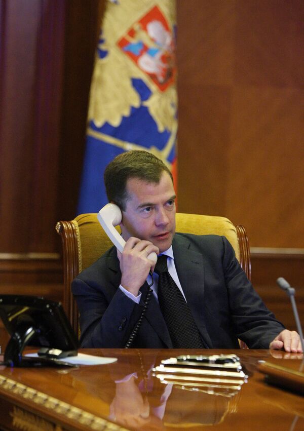 Medvedev warns Obama over civilian casualties in Libya - Sputnik International