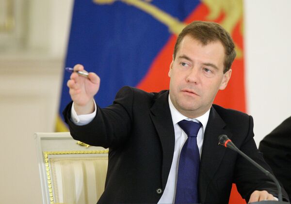 Russian President Dmitry Medvedev will discuss energy and military cooperation at talks with Algerian leader Abdelaziz Bouteflika - Sputnik International