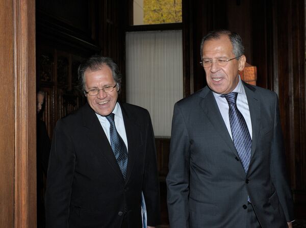 Russian Foreign Minister Sergei Lavrov meets his Uruguayan counterpart Luis Leonardo Almagro Lemes - Sputnik International
