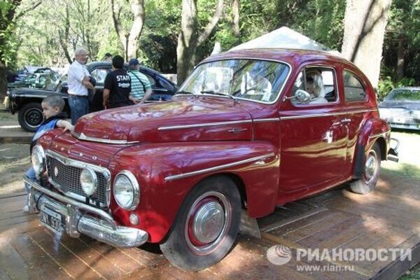 Classic retro car exhibition in Argentina - Sputnik International