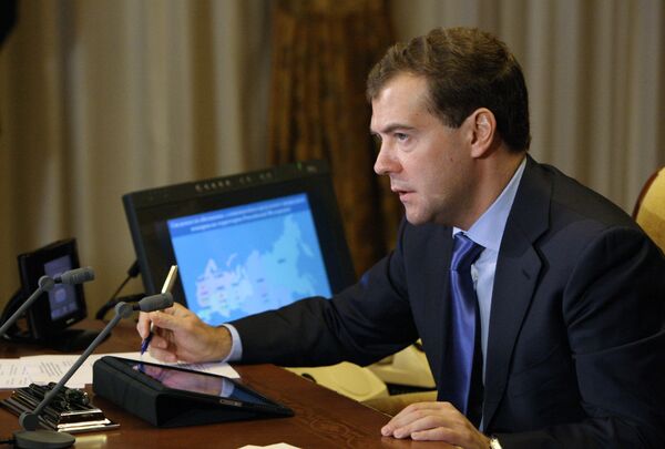 Russian President Dmitry Medvedev congratulated his Chilean counterpart Sebastian Pinera on the successful rescue of the 33 miners - Sputnik International