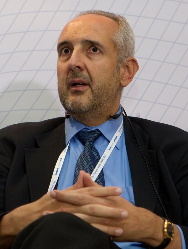 World Bank economist Lucio Vinhas de Souza - Sputnik International