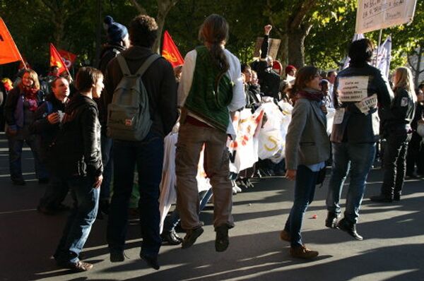 National strike over pension reform in Paris - Sputnik International