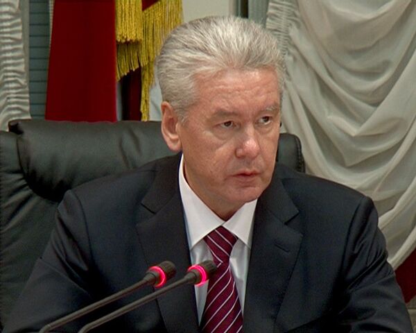 New Moscow mayor to suck dust off streets - Sputnik International