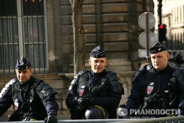 French youth protest against pension reform - Sputnik International