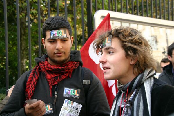 French youth protest against pension reform - Sputnik International