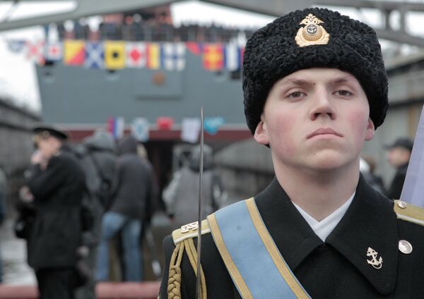 Russia floats out first of new class of frigate - Sputnik International