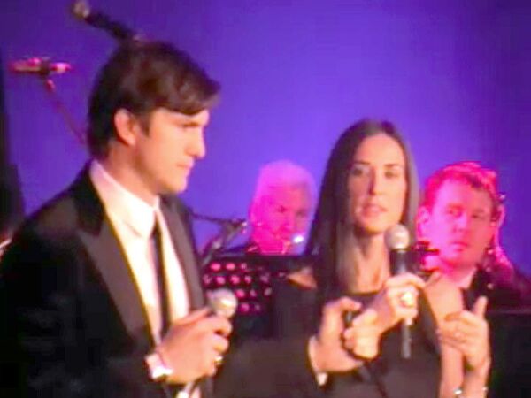 Dance with Demi Moore and Ashton Kutcher auctioned off in Moscow - Sputnik International