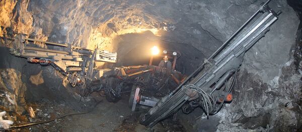 Рудник по добыче полимерных руд Рудник по добыче полимерных руд - Sputnik International