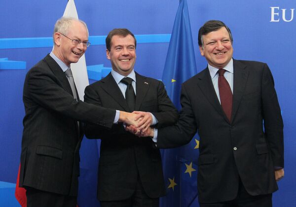 Dmitry Medvedev, Herman Van Rompuy and Jose Manuel Barroso - Sputnik International