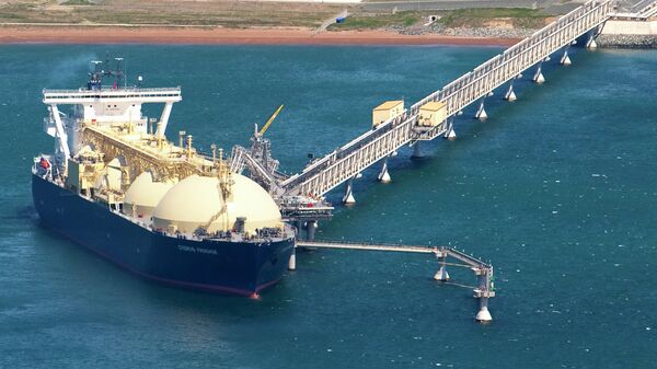 Gazprom Supplies LNG to Japan Via Northern Sea Route         - Sputnik International