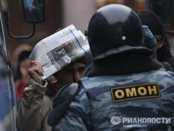 Moscow police prevent new race-hate riots  - Sputnik International