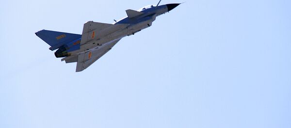 Многоцелевой одноместный истребитель поколения «3+» Цзянь-10 (J-10) Многоцелевой одноместный истребитель поколения «3+» Цзянь-10 (J-10) - Sputnik International