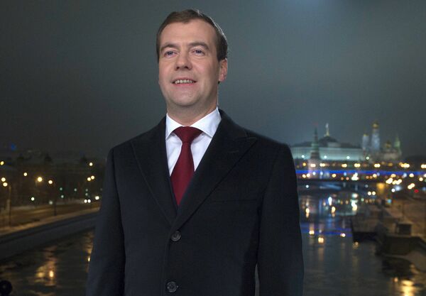 Russian President Dmitry Medvedev wished his compatriots love and happiness. - Sputnik International