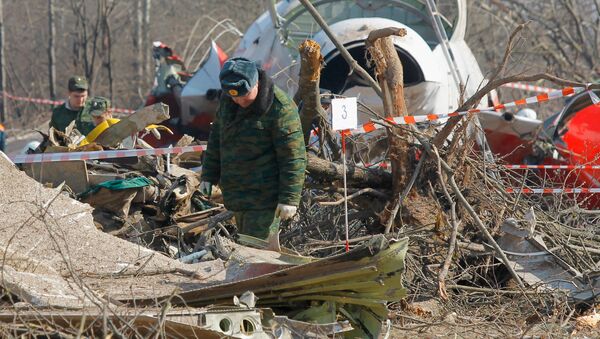 Lech Kaczynski's Tu-154 plane crashed in Smolensk - Sputnik International