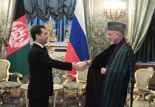 Russian President Dmitry Medvedev and his Afghan counterpart Hamid Karzai - Sputnik International