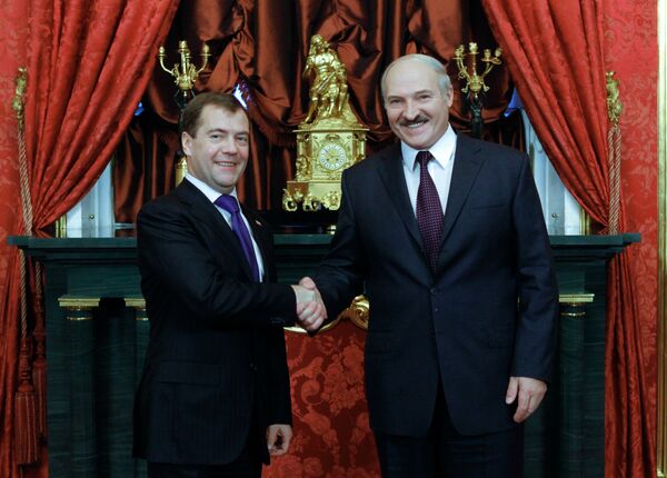 Dmitri  Medvedev and Alexander Lukashenko - Sputnik International