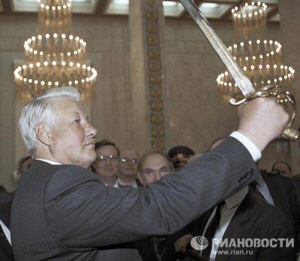 Boris Yeltsin and his role in modern Russian history - Sputnik International