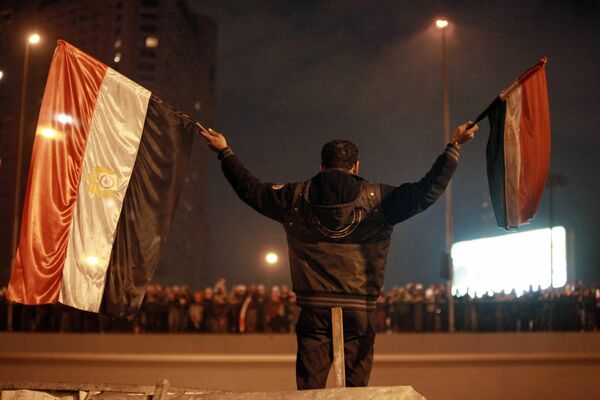 Egypt reduces curfew hours - Sputnik International