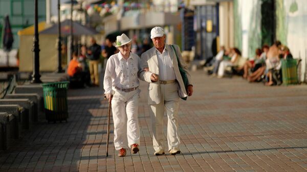 An elderly couple - Sputnik International