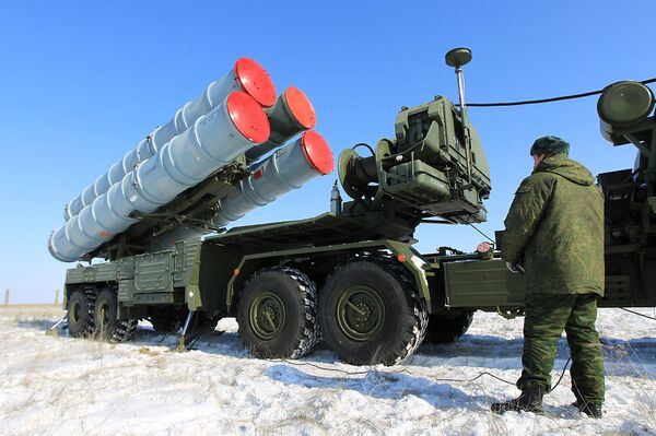 S-400 Triumf surface-to-air missile system  - Sputnik International