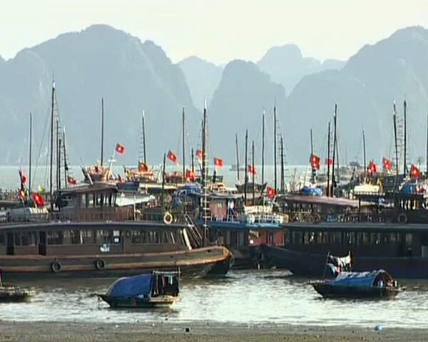 Twelve perish as Vietnamese tourist boat sinks - Sputnik International