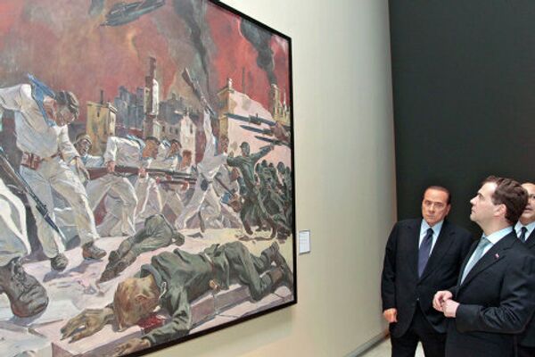Dmitry Medvedev and Silvio Berlusconi visit Exhibition Palace in Rome - Sputnik International