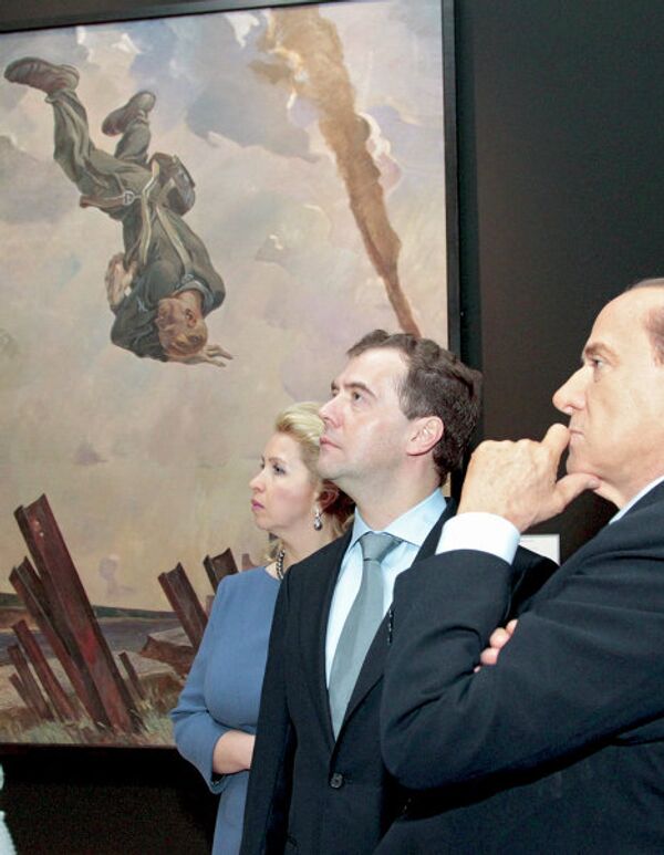 Dmitry Medvedev and Silvio Berlusconi visit Exhibition Palace in Rome - Sputnik International