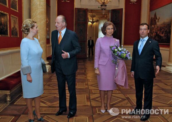 Russian first couple and Spanish royal couple visit St. Petersburg museums - Sputnik International