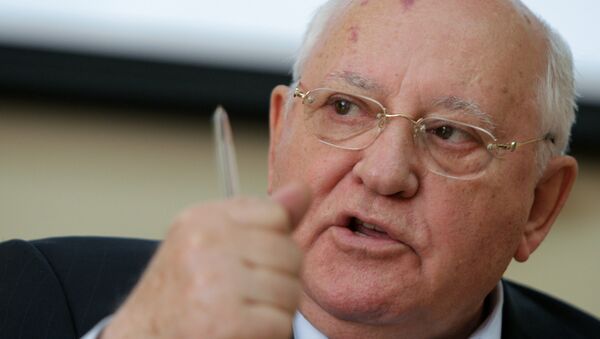 Mikhail Gorbachev during a press conference - Sputnik International