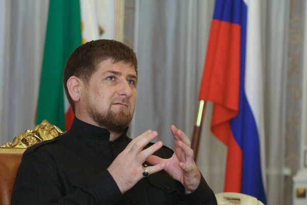 The leader of Chechnya told the parliament members that his main tasks as the head of the republic are the people's wealth, strengthening of human rights and justice in society. - Sputnik International