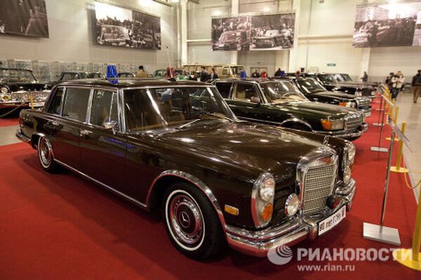 Cars used by Soviet and Russian leaders on display in Moscow - Sputnik International