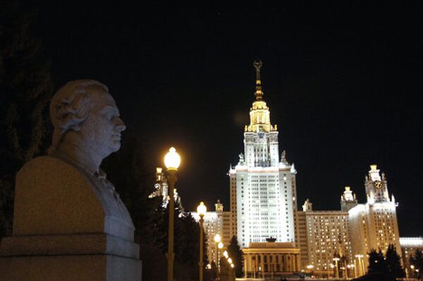 Earth Hour 2011 in Moscow  - Sputnik International