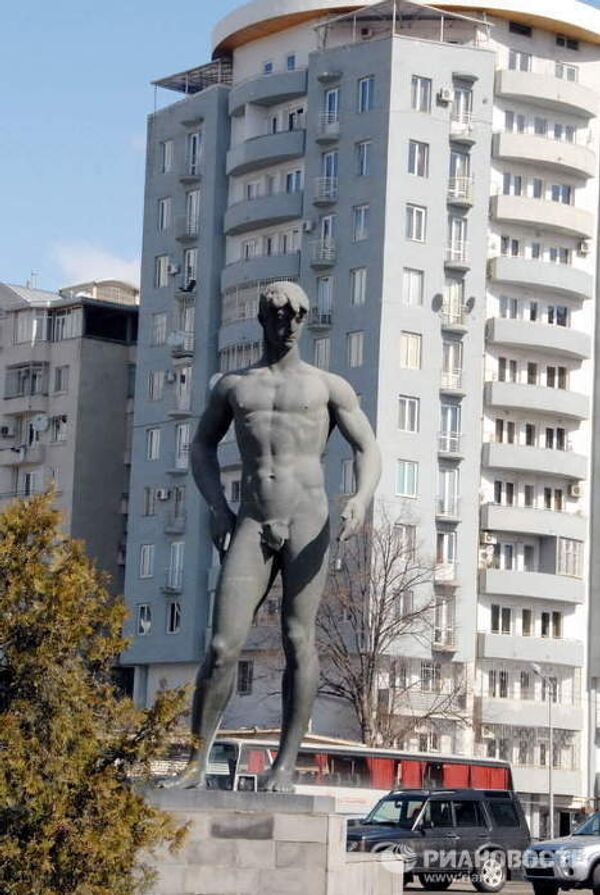 Monuments in Georgia dismantled and “modernized” - Sputnik International