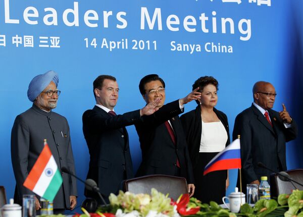 The leaders of the BRICS nations - Russia, China, India, Brazil and South Africa - Sputnik International