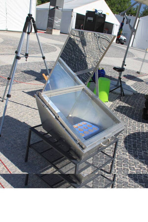 Environmentally friendly solar cooker for tasty food - Sputnik International