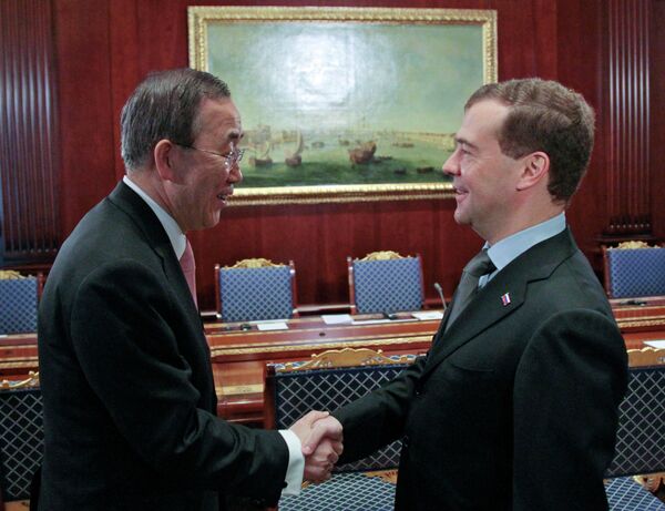 UN Secretary General Ban Ki-moon and Russian President Dmitry Medvedev - Sputnik International