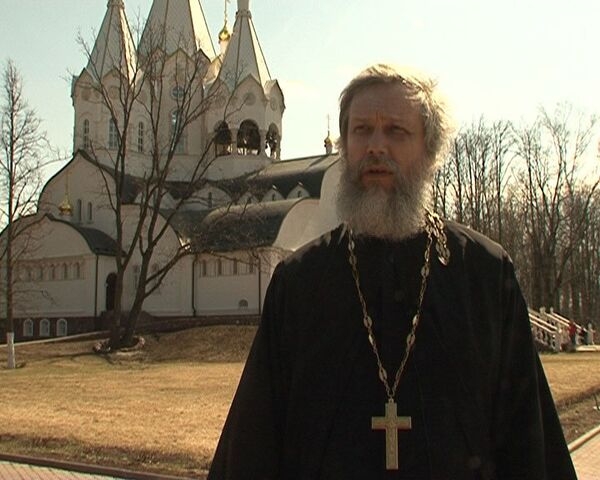 Moscow's Butovo shooting range unites Christians in joy of resurrection - Sputnik International
