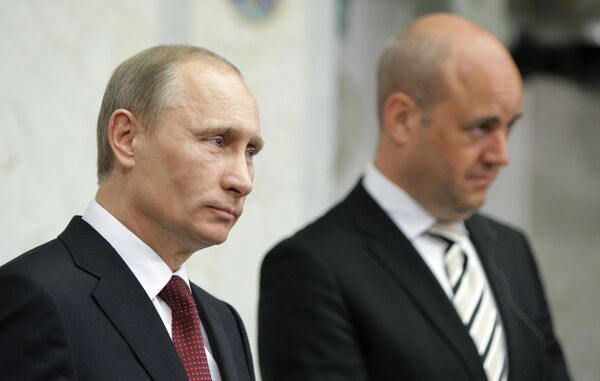 Vladimir Putin at the meeting with Fredrik Reinfeldt in Stockholm - Sputnik International