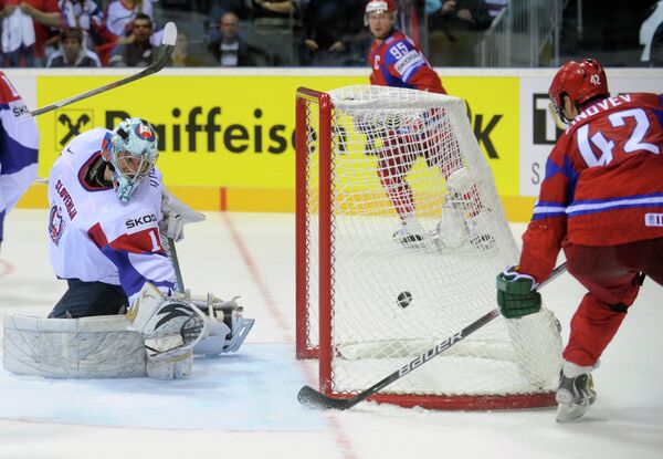 Russia defeats Slovenia 6-4 at ice hockey worlds - Sputnik International