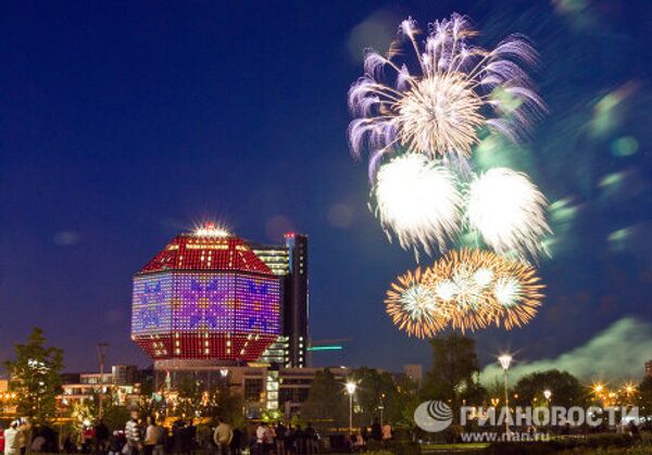 Victory Day fireworks - Sputnik International