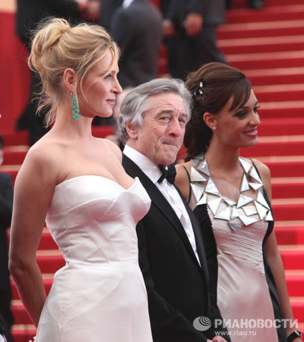 Movie stars on the red carpet at Cannes  - Sputnik International