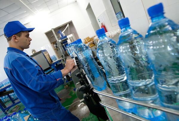 One of the large companies in the Primorye Territory, in Russia's Far East, provided over 32,000 bottles of mineral water in humanitarian aid, which will be delivered on board of the FESCO Nikolay vessel. One of the large companies in the Primorye Territory, in Russia's Far East, provided over 32,000 bottles of mineral water in humanitarian aid, which will be delivered on board of the FESCO Nikolay vessel. - Sputnik International