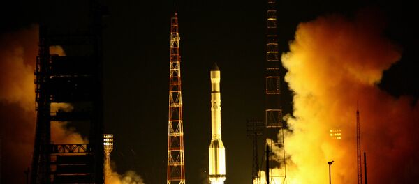 Launch of carrier rocket Proton-M with DM upper stage and a cluster of 3 Glonass-M spacecrafts from Baikonur spaceport Launch of carrier rocket Proton-M with DM upper stage and a cluster of 3 Glonass-M spacecrafts from Baikonur spaceport - Sputnik International