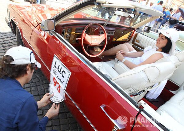Vintage cars in weekend rally  - Sputnik International