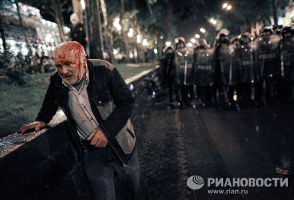 Crackdown of opposition meeting in Tbilisi - Sputnik International