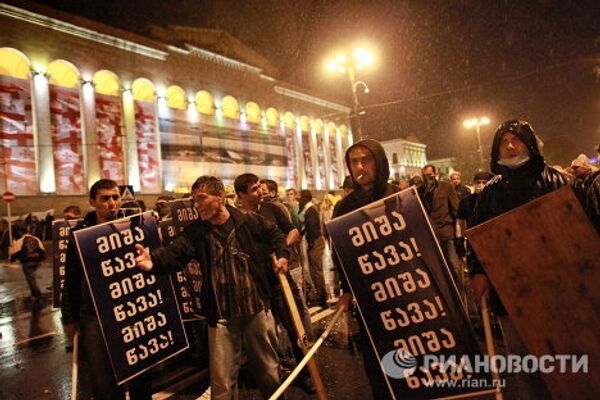 Crackdown of opposition meeting in Tbilisi - Sputnik International