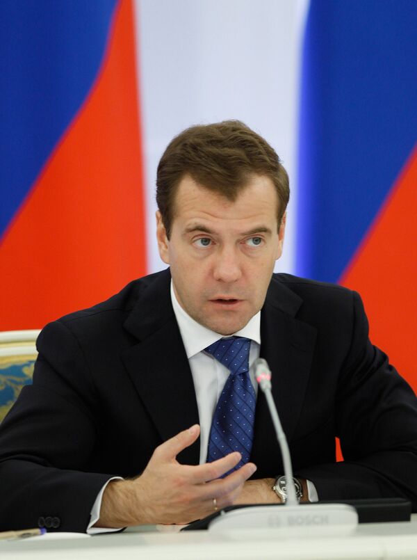 Dmintry Medvedev - Sputnik International