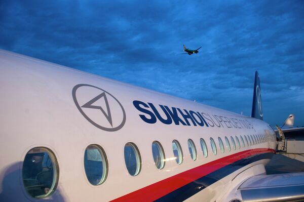 Самолет Superjet 100 - Sputnik International