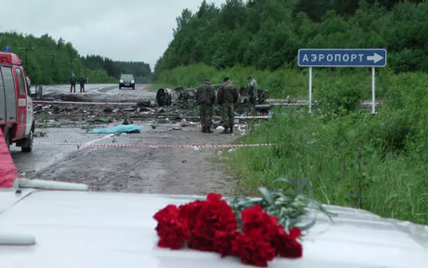 Passenger plane crashes near the city of Petrozavodsk Passenger plane crashes near the city of Petrozavodsk - Sputnik International